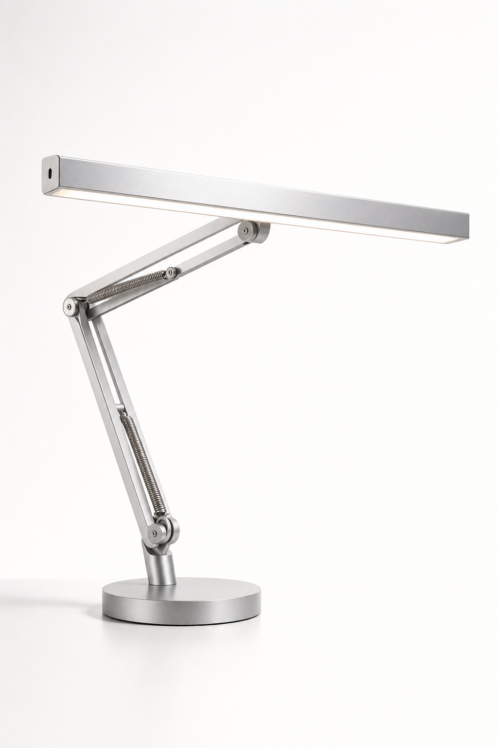 Calfyr desk lamp — full-spectrum, spring-balanced arm